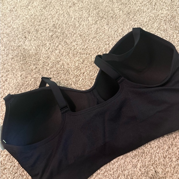 All in motion sports bra XL NWT - Picture 8 of 8